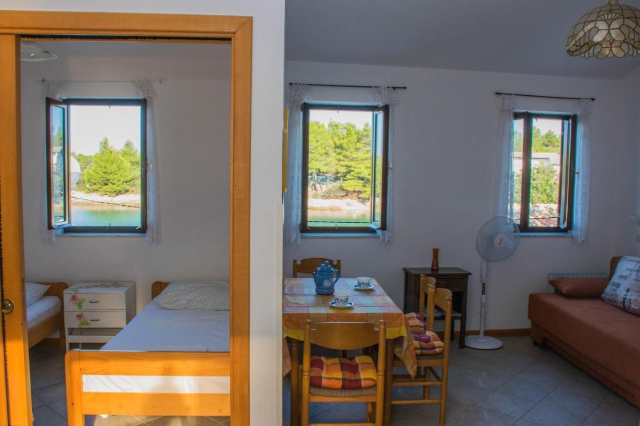 Holiday House Punta Blue & Orange 5M From The Sea, Island Cres Punta Križa Eksteriør billede