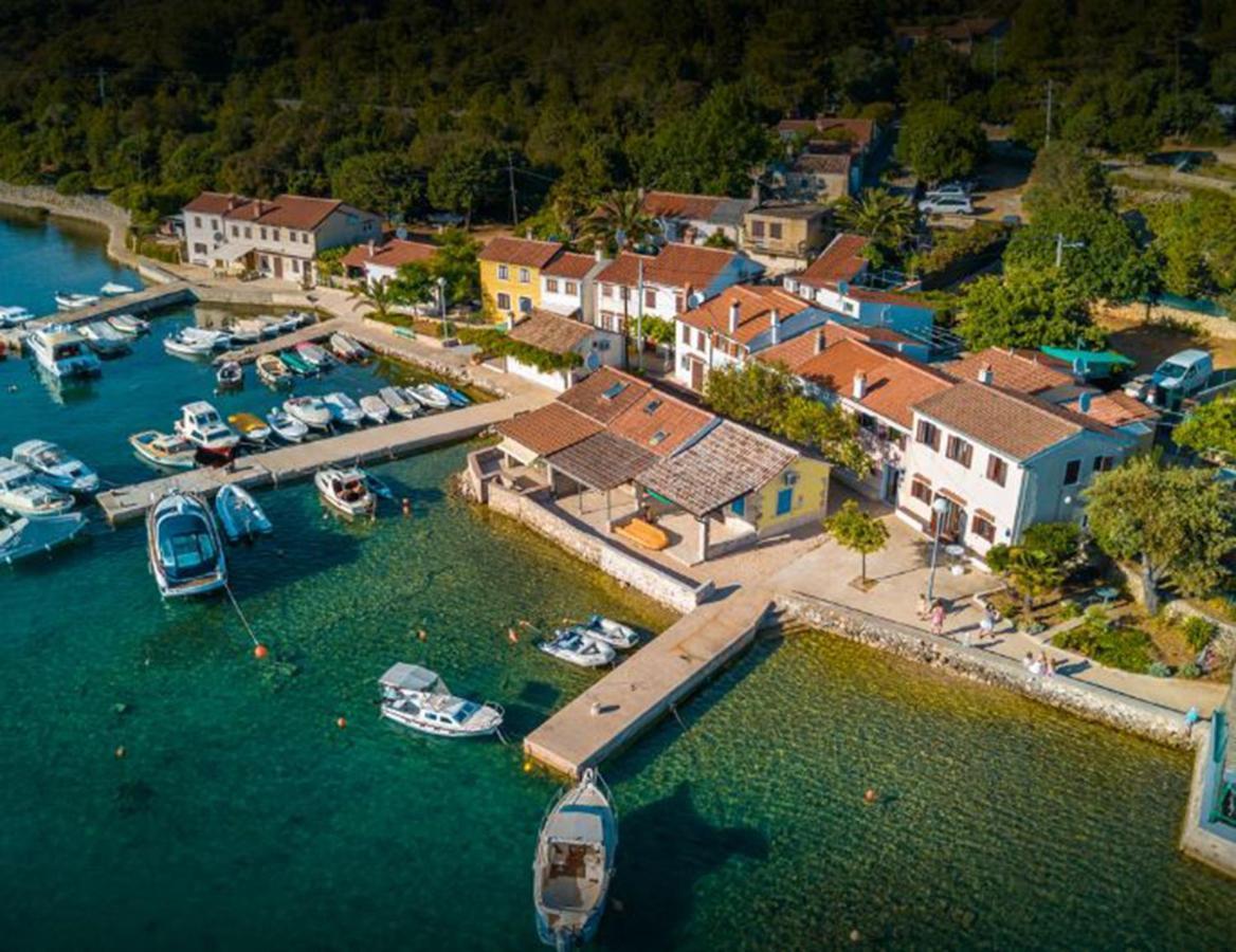 Holiday House Punta Blue & Orange 5M From The Sea, Island Cres Punta Križa Eksteriør billede