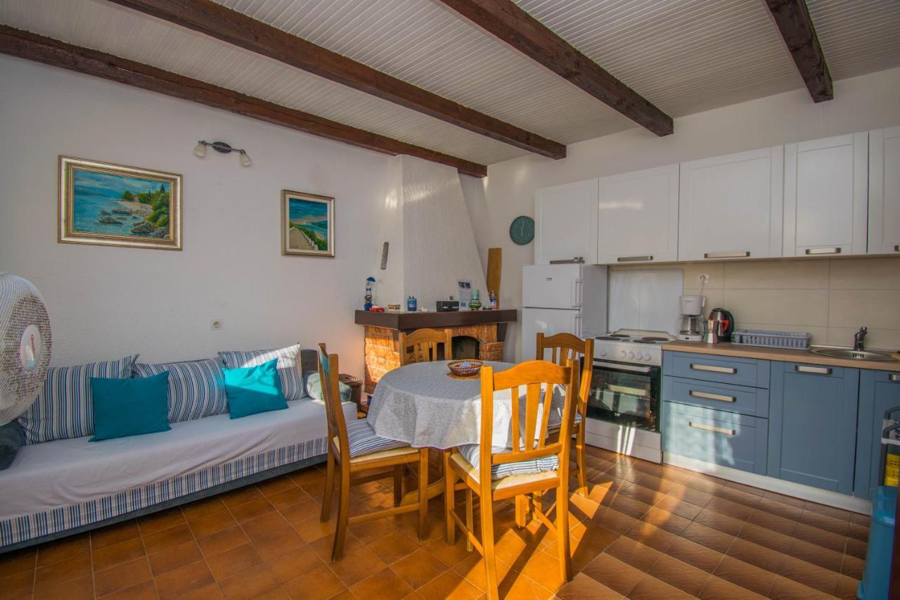 Holiday House Punta Blue & Orange 5M From The Sea, Island Cres Punta Križa Eksteriør billede