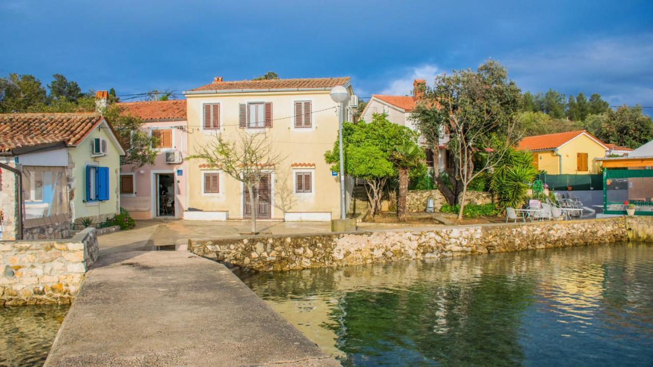 Holiday House Punta Blue & Orange 5M From The Sea, Island Cres Punta Križa Eksteriør billede