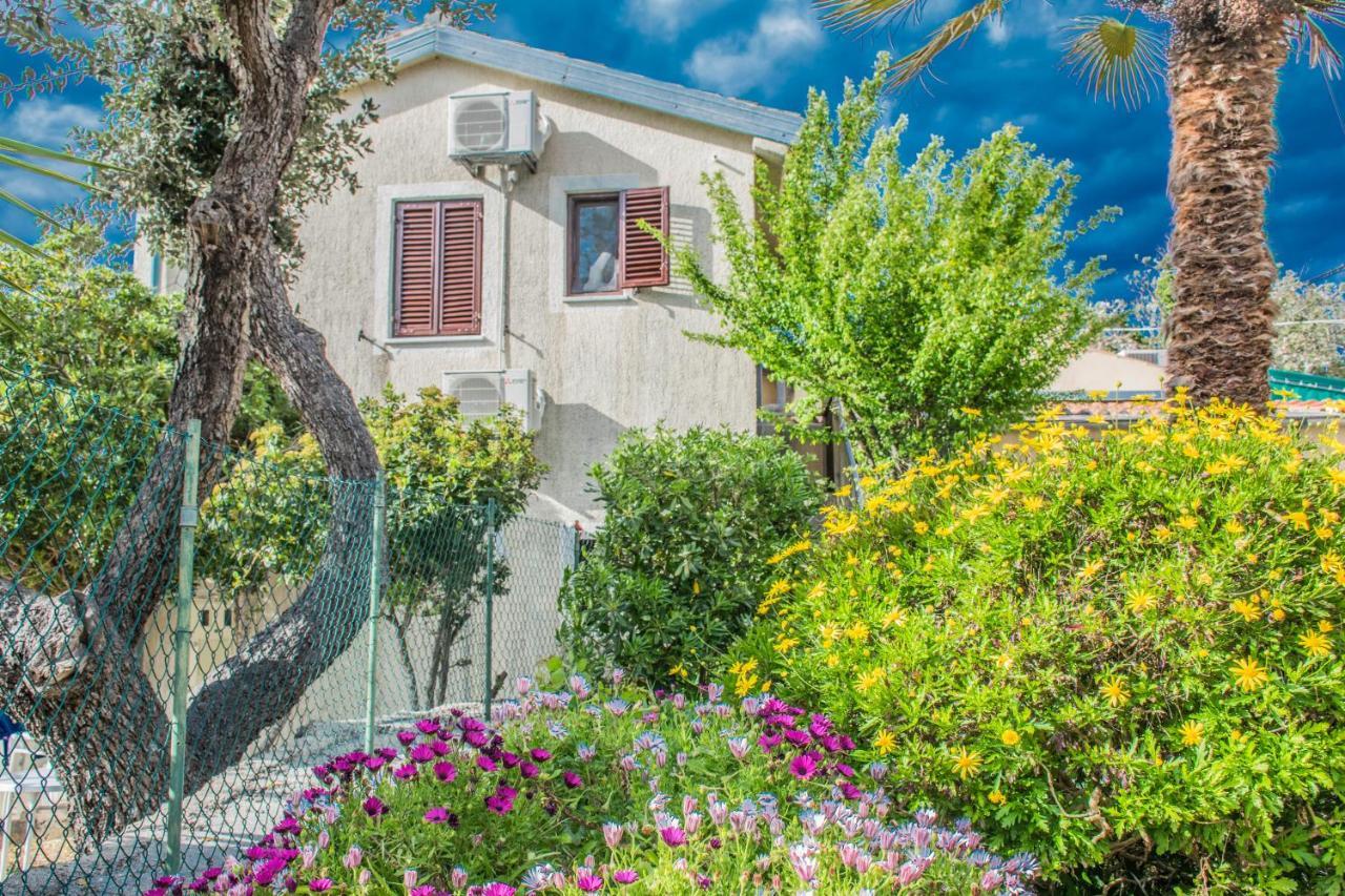 Holiday House Punta Blue & Orange 5M From The Sea, Island Cres Punta Križa Eksteriør billede
