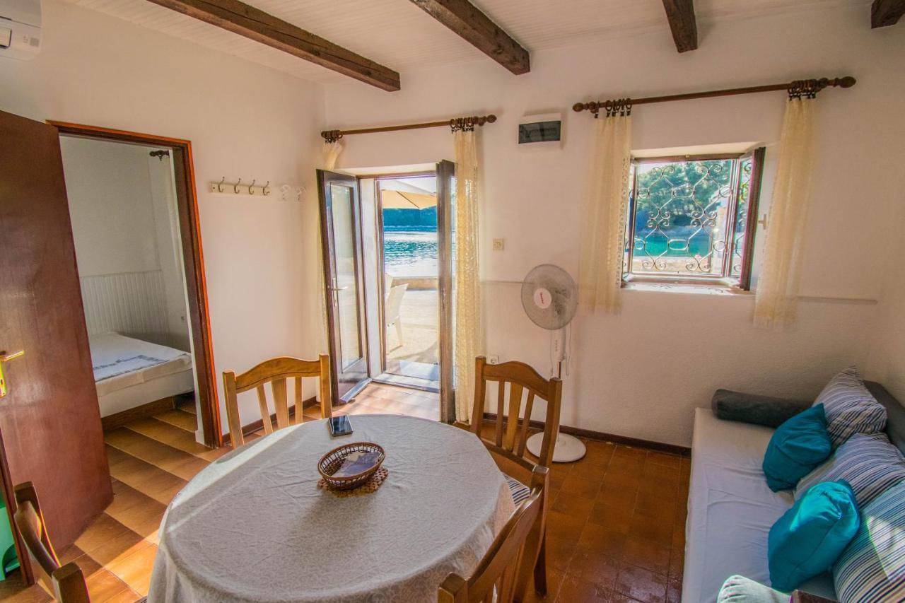 Holiday House Punta Blue & Orange 5M From The Sea, Island Cres Punta Križa Eksteriør billede